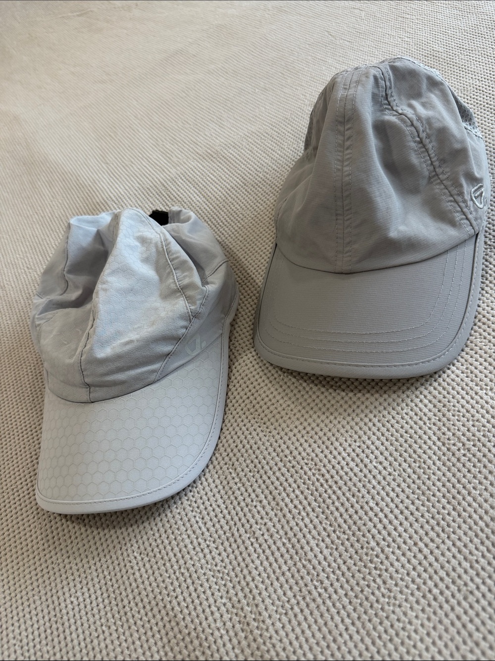 Men's Performance Baseball Cap in Light Gray - Breathable Everyday Hat